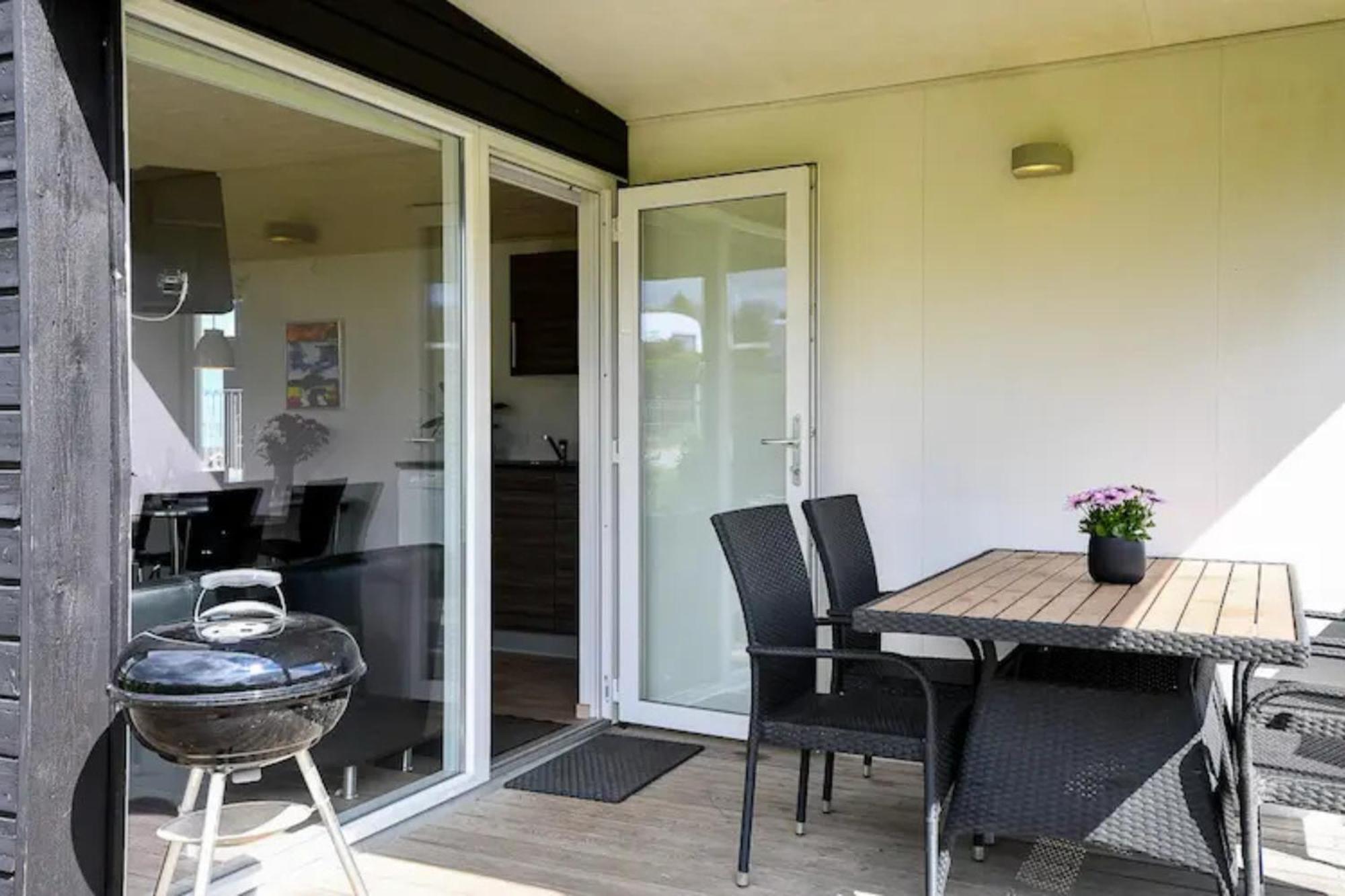 First Camp Skovlund Camping & Cottages Baring Экстерьер фото