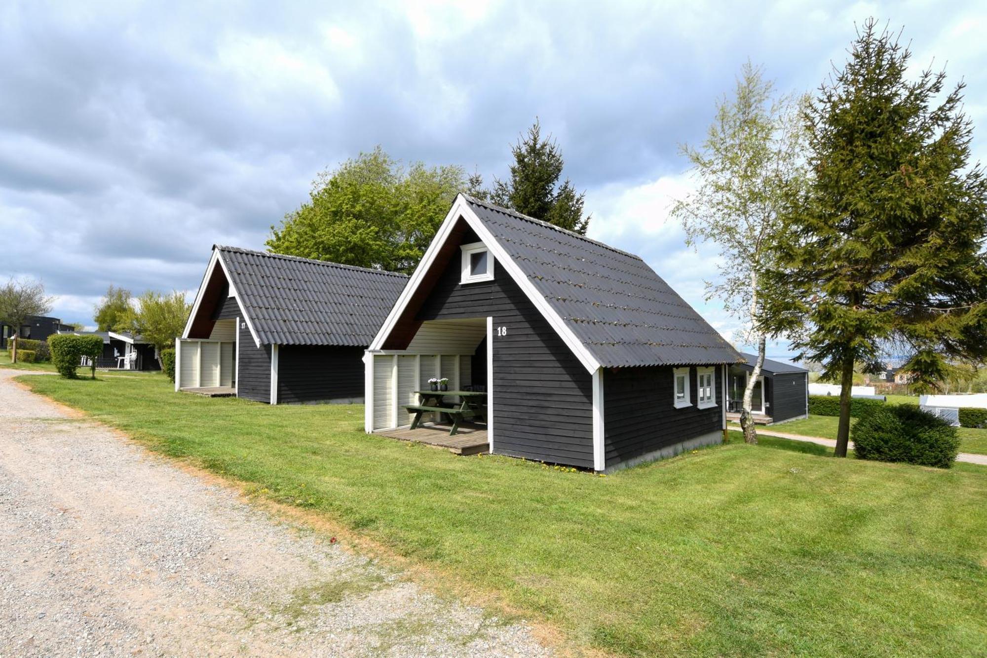 First Camp Skovlund Camping & Cottages Baring Экстерьер фото